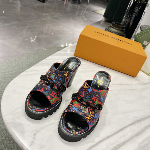 High Quality Luxury Louis Vuitton Chunky Heel Chain High Heel Sandals – Style 71139 product detail