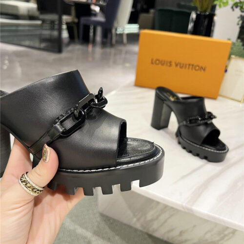 High Quality Luxury Louis Vuitton Chunky Heel Chain High Heel Sandals – Style 34979 product detail