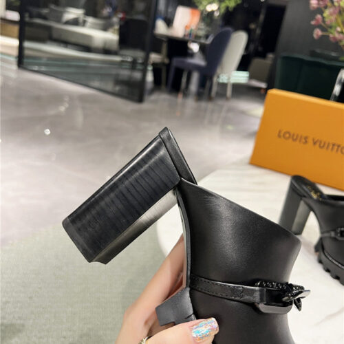 High Quality Luxury Louis Vuitton Chunky Heel Chain High Heel Sandals – Style 34979 product detail
