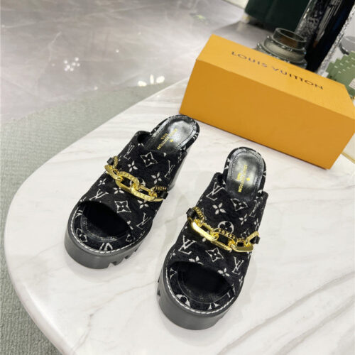 High Quality Luxury Louis Vuitton Chunky Heel Chain High Heel Sandals – Style 02211 product detail