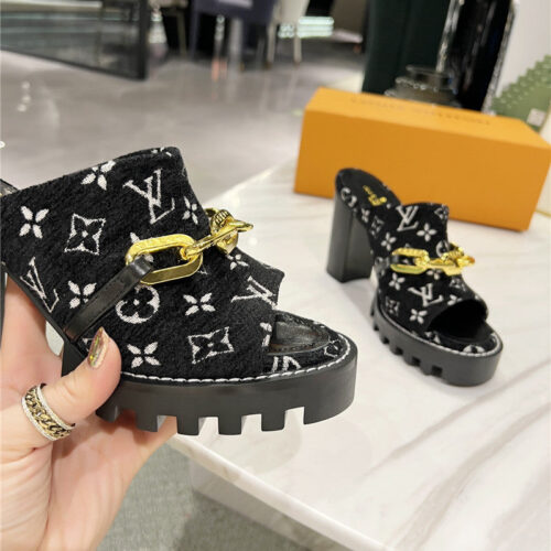 High Quality Luxury Louis Vuitton Chunky Heel Chain High Heel Sandals – Style 02211 product detail