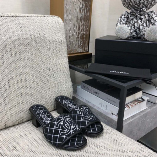 High Quality Luxury Chanel Clog Slippers – Style 06342 product detail
