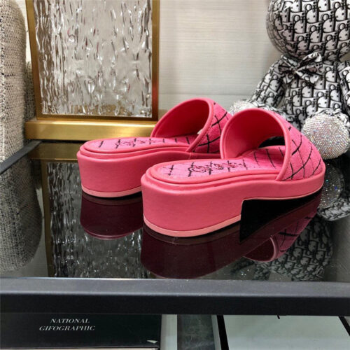 High Quality Luxury Chanel Clog Slippers product detail