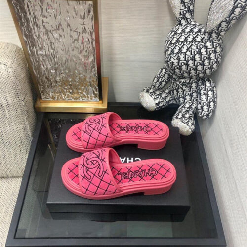 High Quality Luxury Chanel Clog Slippers product detail