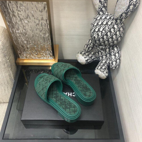 High Quality Luxury Chanel Clog Slippers – Style 04646 product detail