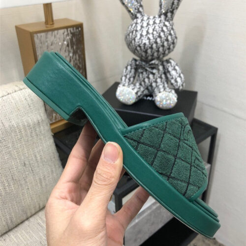 High Quality Luxury Chanel Clog Slippers – Style 04646 product detail