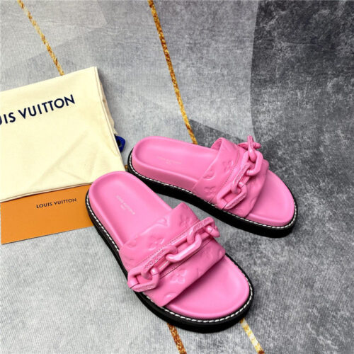 High Quality Luxury Louis Vuitton Classic Leather Slippers – Style 65443 product detail