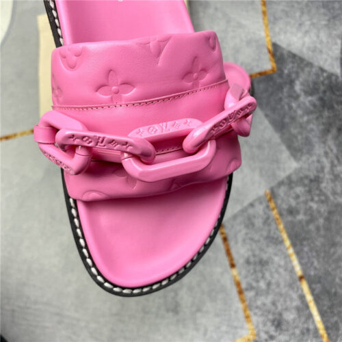 High Quality Luxury Louis Vuitton Classic Leather Slippers – Style 65443 product detail