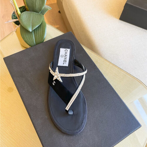 High Quality Luxury Chanel Flat Slippers – Style 20614 product detail