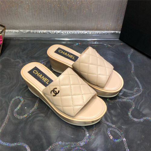 High Quality Luxury Chanel Embroidered Wedge Platform Slippers