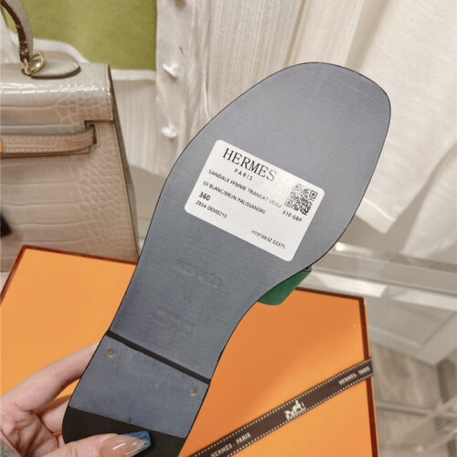 High Quality Luxury Hermes Flat Sandals Slippers – Style 24707 product detail