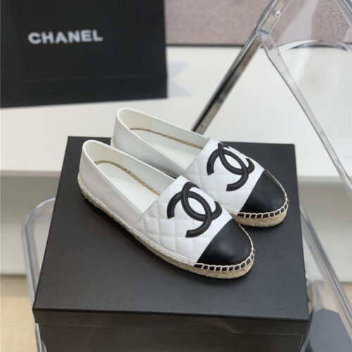 High Quality Luxury Chanel Logo Flat Shoes – Style 64134