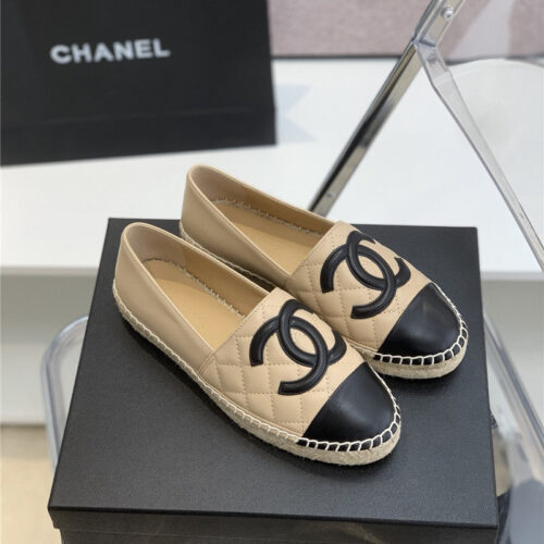 High Quality Luxury Chanel Logo Flat Shoes – Style 62438