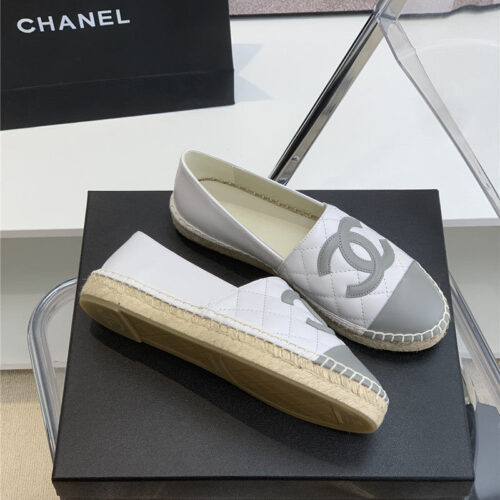 High Quality Luxury Chanel Logo Flat Shoes – Style 60742 product detail