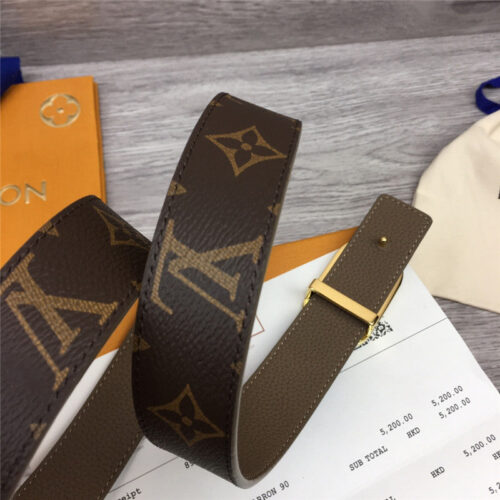 High Quality Luxury Louis Vuitton Logo Buckle Leather Belt – Style 45286 product detail