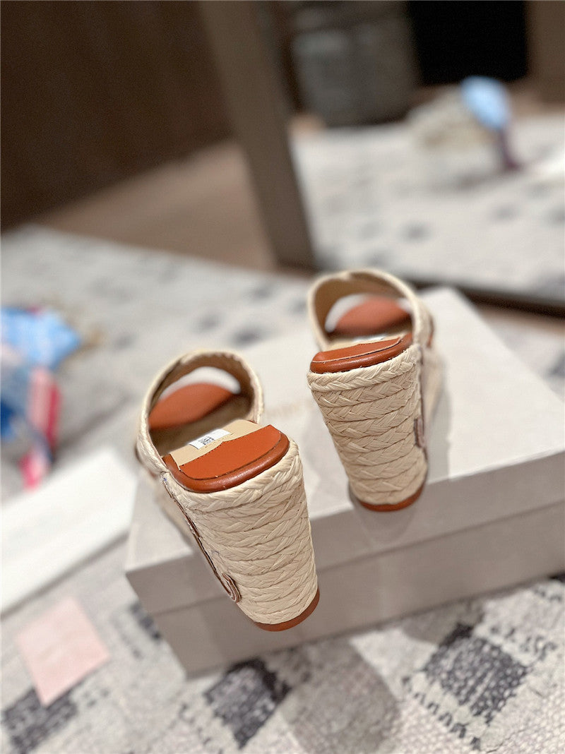 High Quality Luxury Jimmy Choo Hand-Woven Platform Sandals product detail
