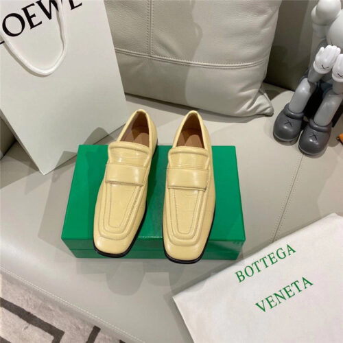 High Quality Luxury Bottega Veneta Croc-Print Loafers – Style 23142 alternate view