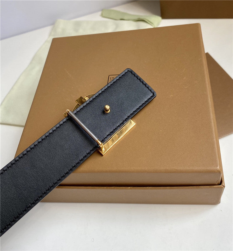 High Quality Luxury Burberry B Buckle Belt product detail