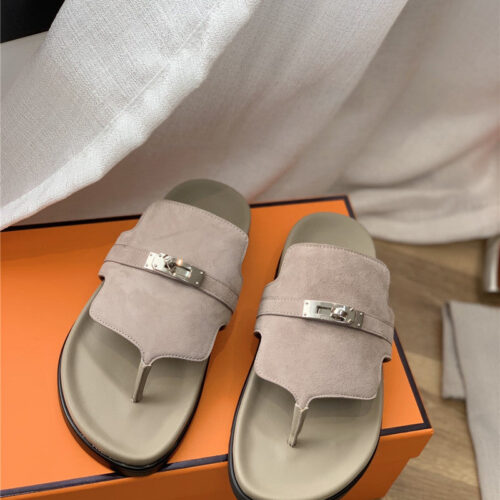 High Quality Luxury Hermes Kelly Buckle Flip Flops – Style 07683 product detail