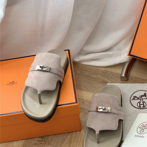 High Quality Luxury Hermes Kelly Buckle Flip Flops – Style 07683 product detail