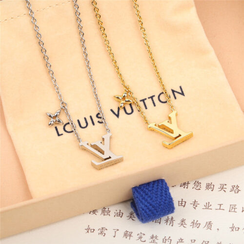 High Quality Luxury Louis Vuitton Green Belt Diamond Necklace
