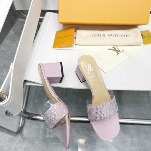 High Quality Luxury Louis Vuitton Transparent Hot Diamond Sandals – Style 09603 product detail