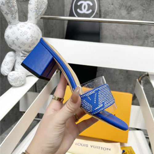 High Quality Luxury Louis Vuitton Transparent Hot Diamond Sandals – Style 16387 product detail
