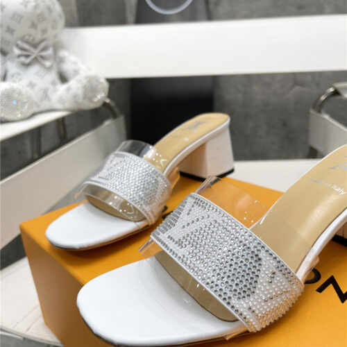 High Quality Luxury Louis Vuitton Transparent Hot Diamond Sandals product detail