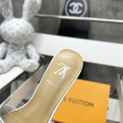 High Quality Luxury Louis Vuitton Transparent Hot Diamond Sandals product detail