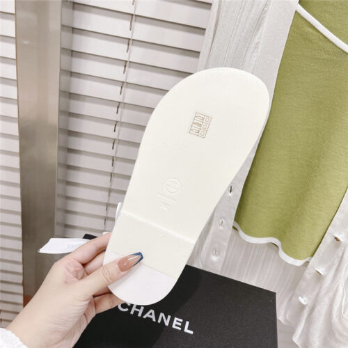 High Quality Luxury Chanel Spring Summer Vacation Sandals – Style 88550 product detail