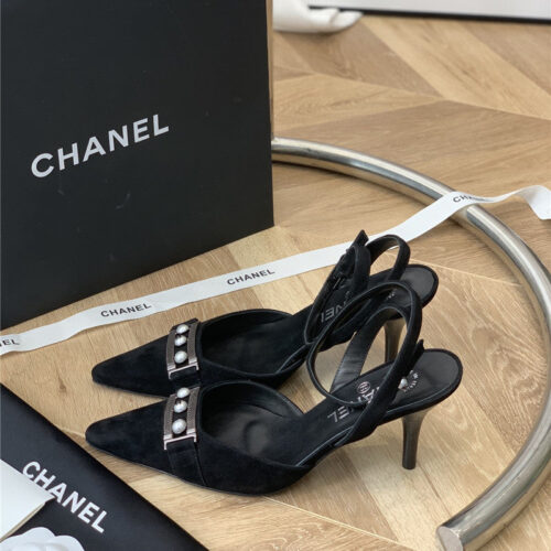High Quality Luxury Chanel Vintage Pearl Buckle Sandals – Style 52678