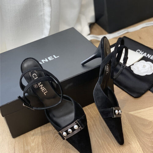 High Quality Luxury Chanel Vintage Pearl Buckle Sandals – Style 52678 product detail