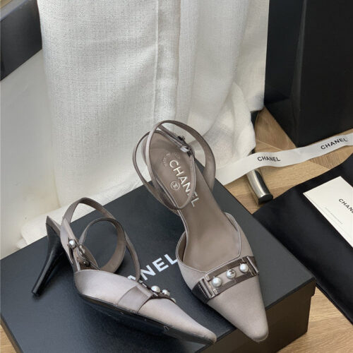 High Quality Luxury Chanel Vintage Pearl Buckle Sandals – Style 45894 product detail