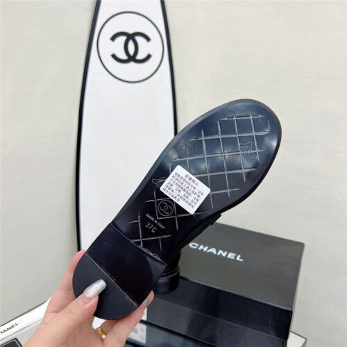 High Quality Luxury Chanel Classic Diamond Logo Loafers – Style 97990 product detail