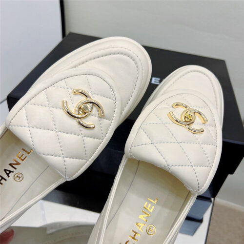 High Quality Luxury Chanel Classic Diamond Logo Loafers – Style 29062 product detail