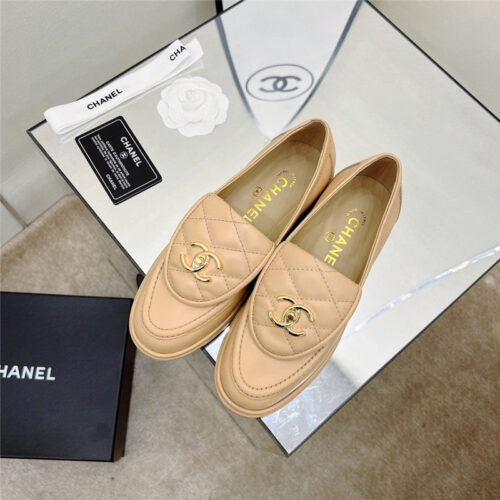 High Quality Luxury Chanel Classic Diamond Logo Loafers