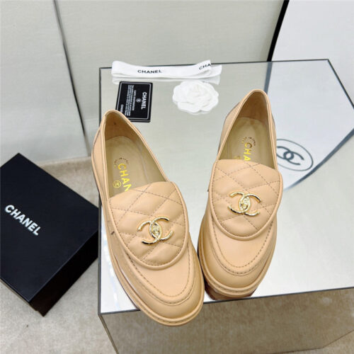 High Quality Luxury Chanel Classic Diamond Logo Loafers alternate view