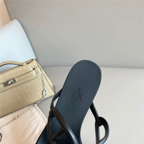 High Quality Luxury Hermes New Pig Nose Chain Flip Flops product detail