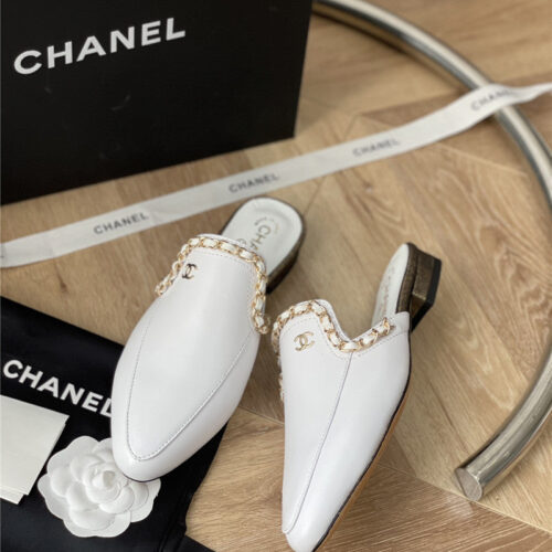 High Quality Luxury Chanel Classic Chain Slippers – Style 20646 product detail