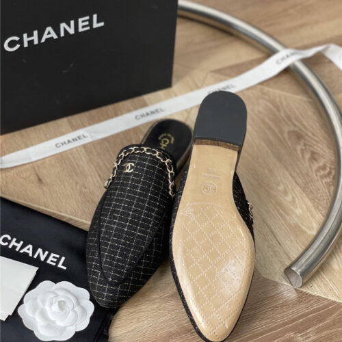 High Quality Luxury Chanel Classic Chain Slippers product detail