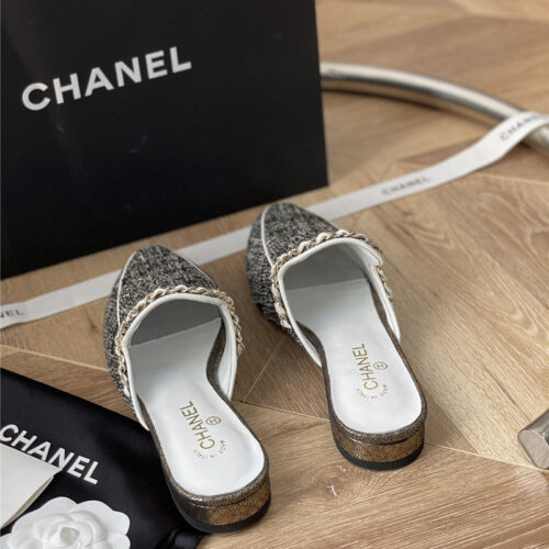 High Quality Luxury Chanel Classic Chain Slippers – Style 56806 product detail