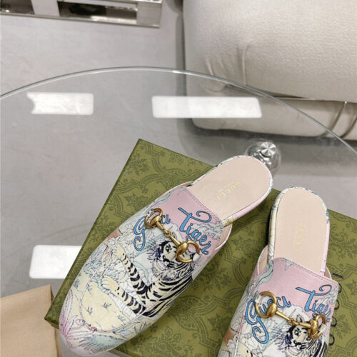 High Quality Luxury Gucci Horsebit Half Slippers – Style 17203 product detail