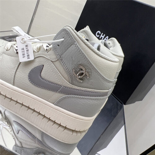 High Quality Luxury Chanel New Styles High Top Sneakers – Style 60070 product detail