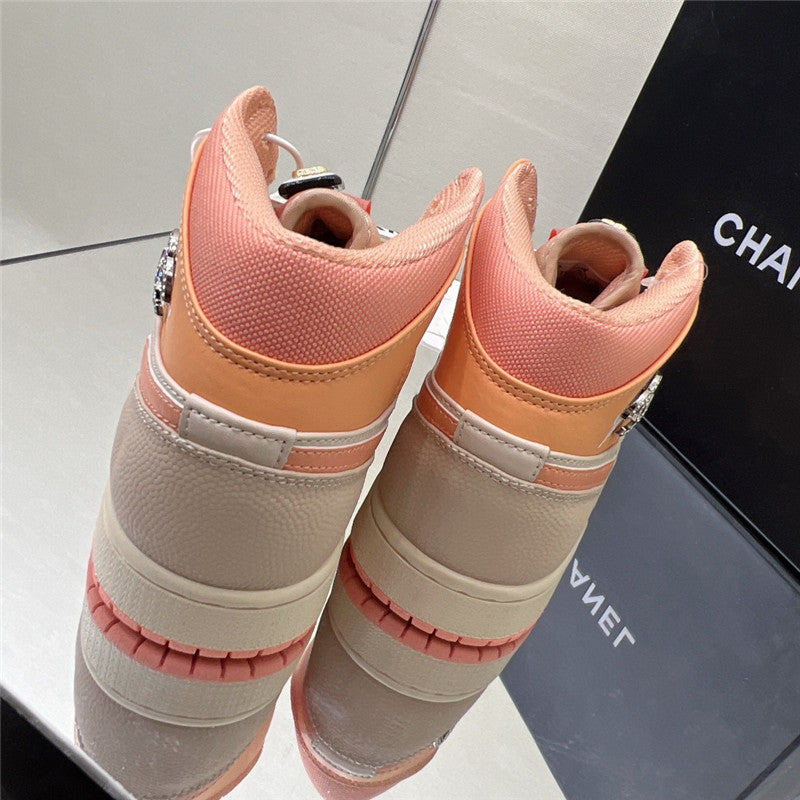 High Quality Luxury Chanel New Styles High Top Sneakers product detail