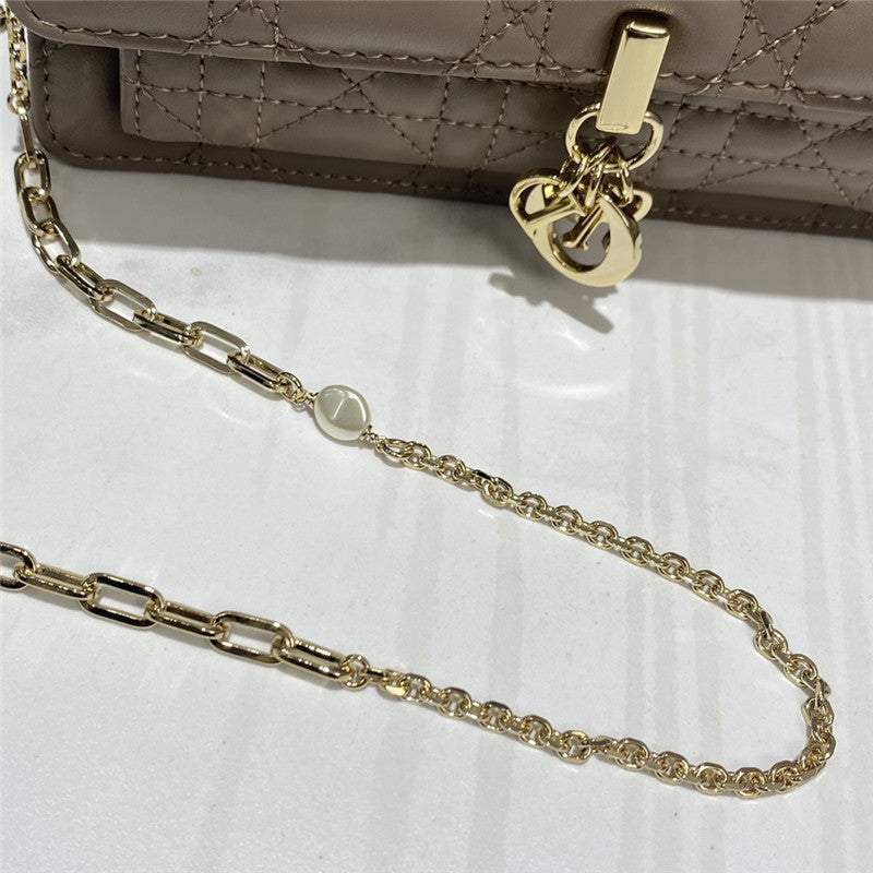 High Quality Luxury Lady Dior Clutch – Style 26348 product detail