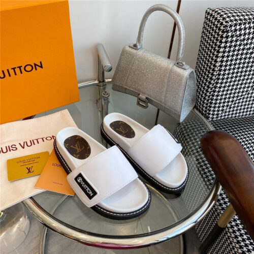 High Quality Luxury Louis Vuitton Velcro Platform Sandals – Style 53091 product detail