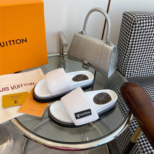 High Quality Luxury Louis Vuitton Velcro Platform Sandals – Style 53091 alternate view