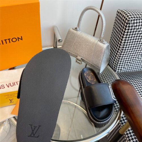 High Quality Luxury Louis Vuitton Velcro Platform Sandals product detail