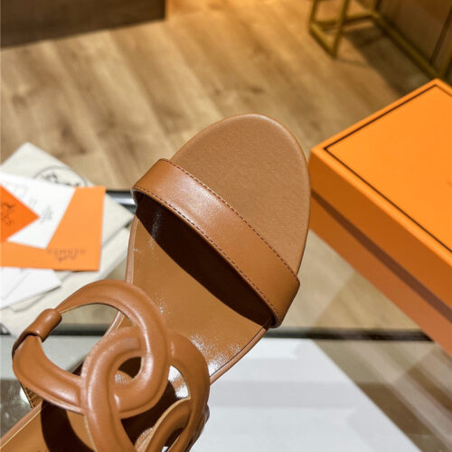 High Quality Luxury Hermes Chunky Heel Sandals – Style 96547 product detail