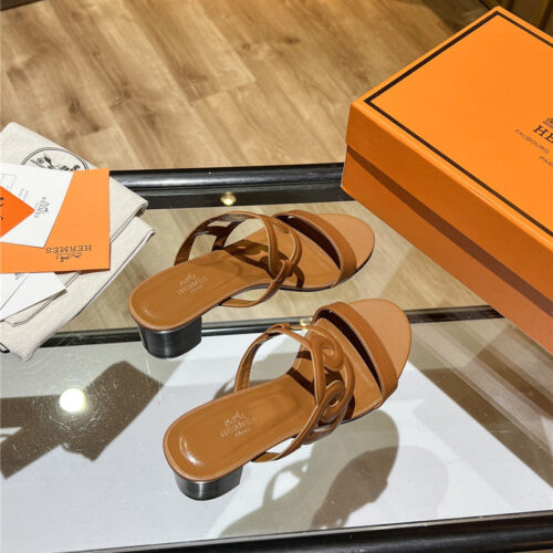High Quality Luxury Hermes Chunky Heel Sandals – Style 96547 product detail